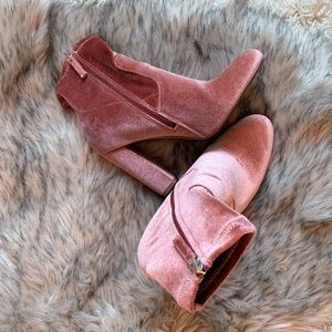 Steve Madden Suede Booties in Pink